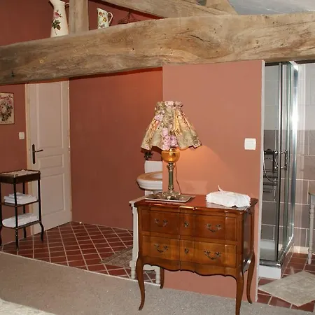Bed & Breakfast D'hotes Les Granges Neuves Confrancon